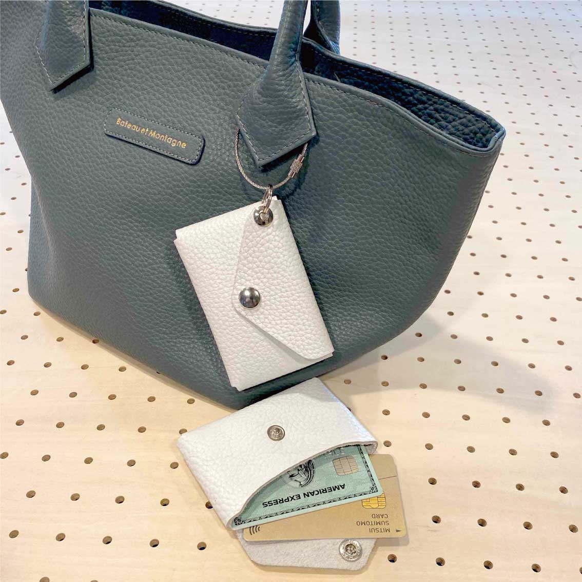 FOLDING LETTER CARD-CASE フォールディング レター カードケース